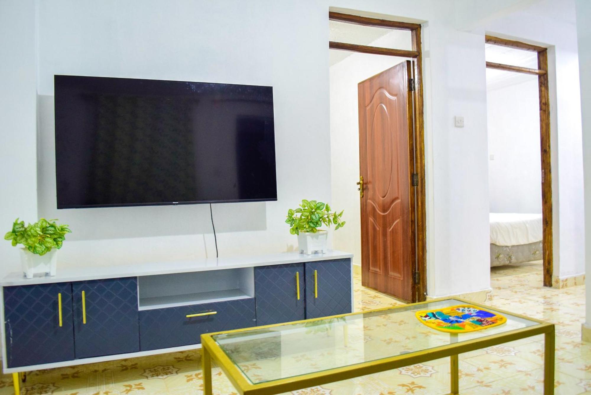 Linet'S Apartment Ньери Экстерьер фото